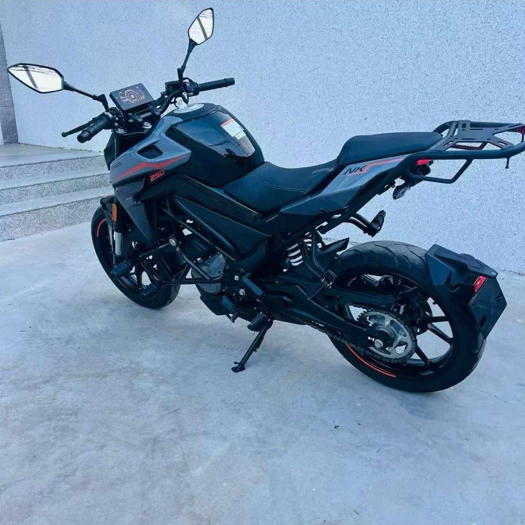 CF MOTO 250nk